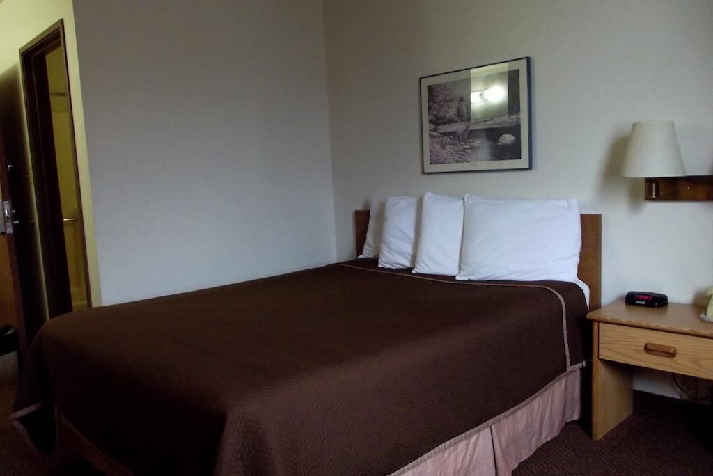 Travelodge By Wyndham Elko Nv Rum bild